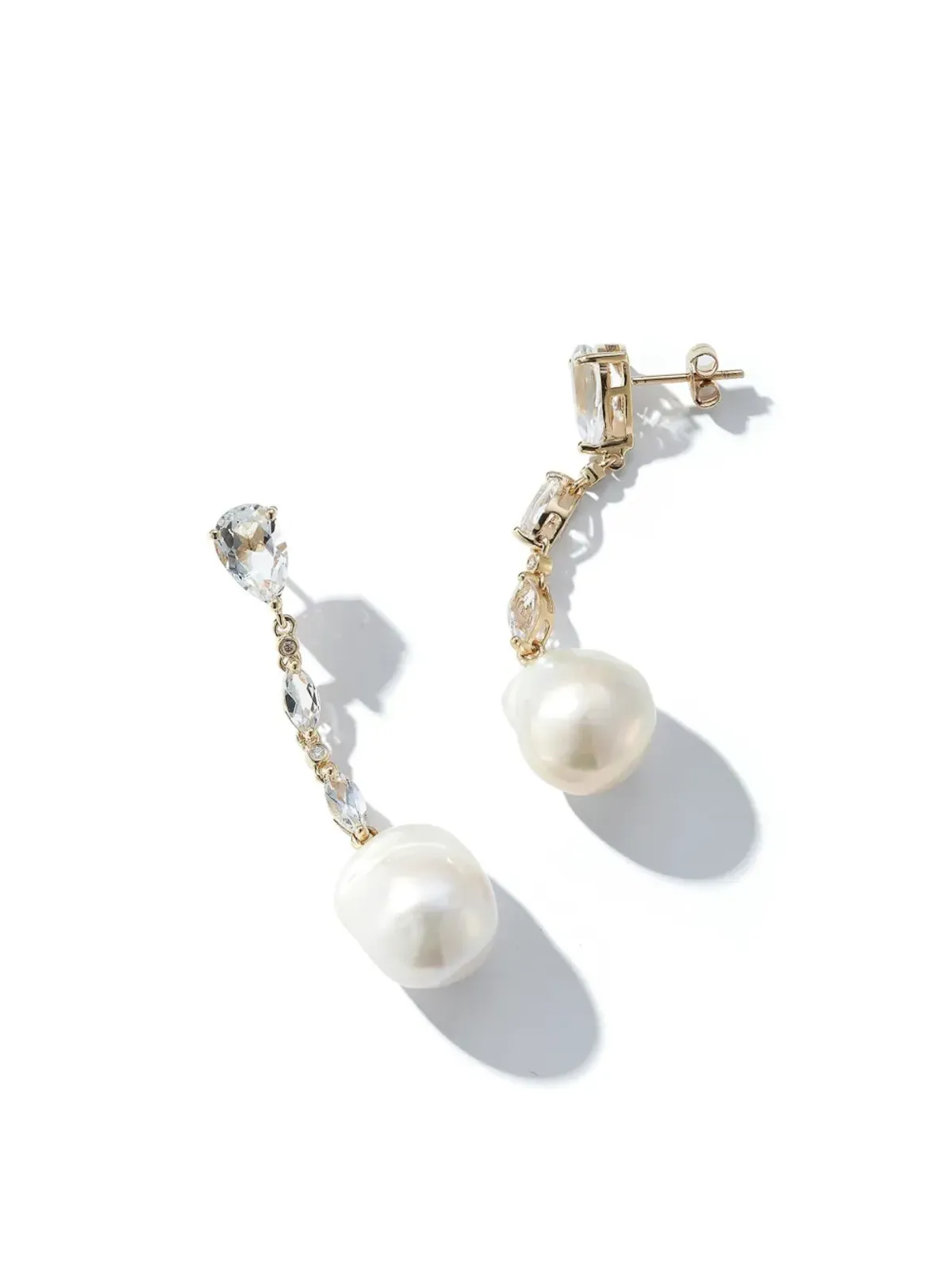 Mateo 14kt イエローゴールド ダイヤモンドとホワイトトパーズ ドロップピアス - ホワイト - 画像2