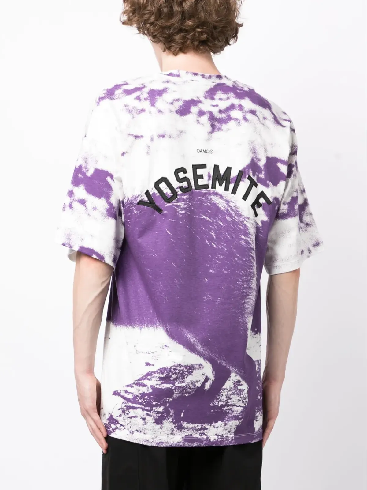 OAMC ヨセミテ グラフィックプリント コットン Tシャツ（パープル） - 画像4