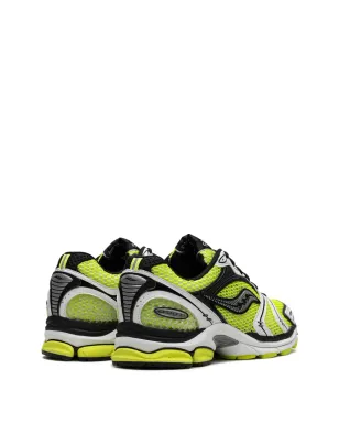 Saucony Progrid Triumph 4 ネオンイエロー スニーカー - サムネイル3