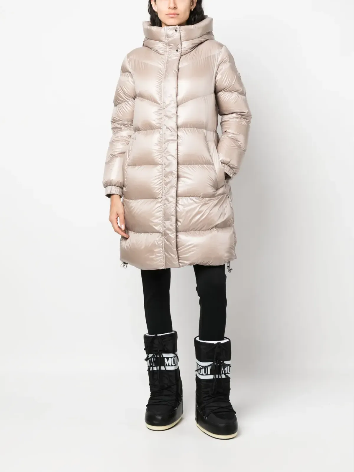 Woolrich ロゴパッチ付きパデッドフードコート - 画像2