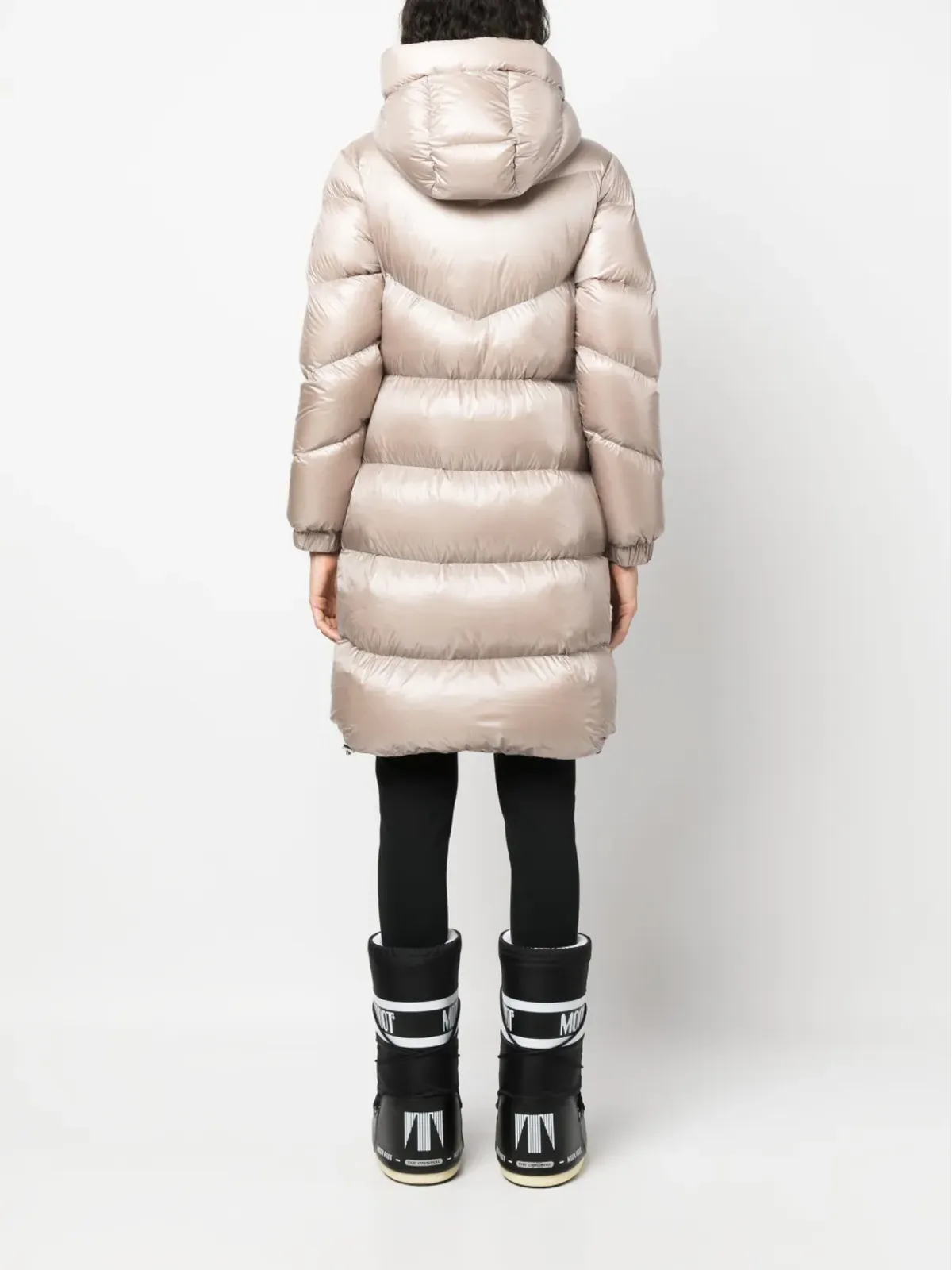 Woolrich ロゴパッチ付きパデッドフードコート - 画像4