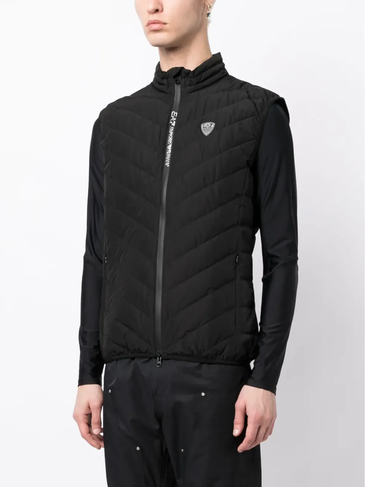 Ea7 Emporio Armani ロゴパッチ・キルテッド・パッド入りジレ - 画像3