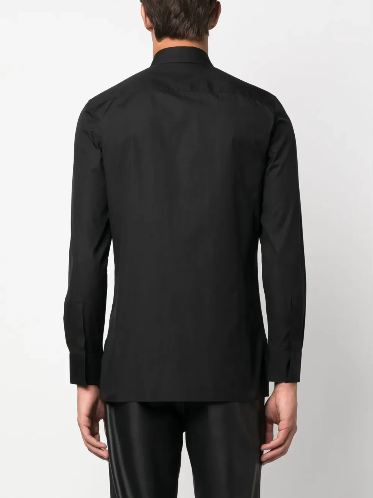 Givenchy ロゴプレート付き ポインテッドカラー コットンシャツ ブラック - 画像4
