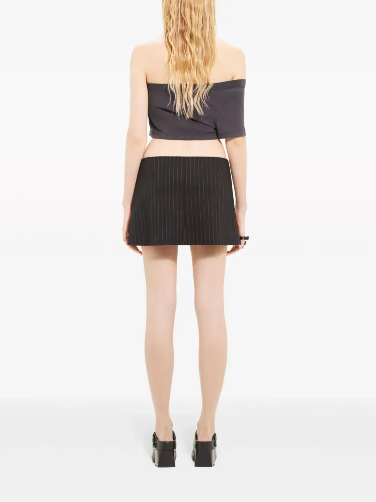 Courrèges ツイストディテール ピンストライプ ミニスカート - 画像4