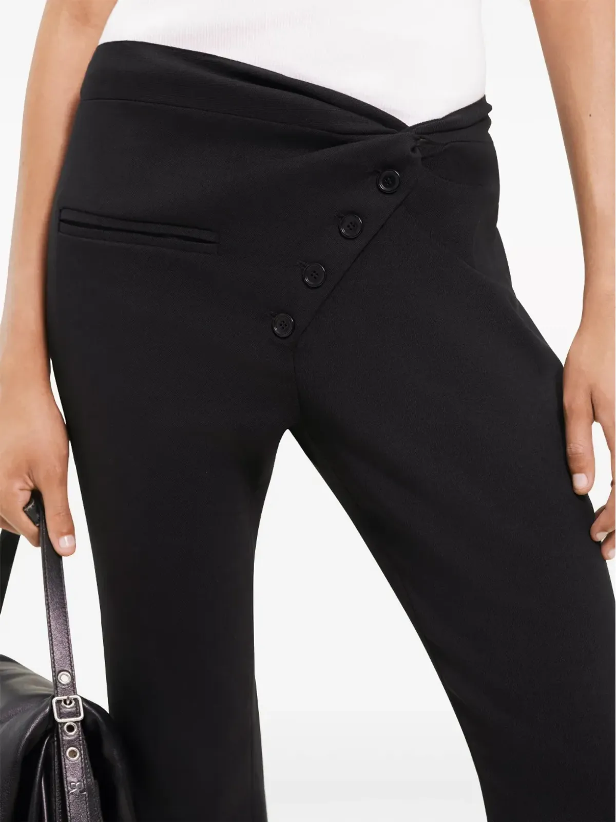 Courrèges ツイストフロント ブーツカット ウールパンツ - 画像5