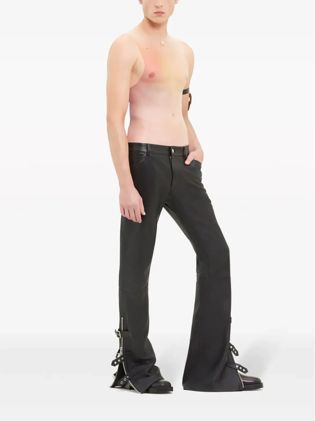 Courrèges バックル付きフレアレザーパンツ - ブラック - 画像3