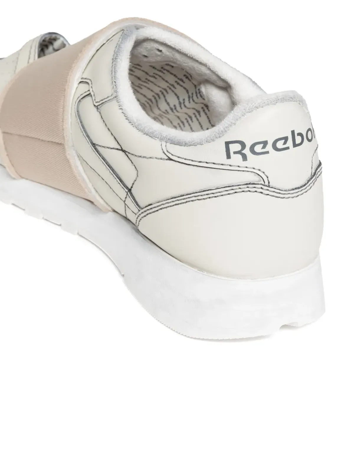 Reebok LTD x Hed Mayner クラシックレザー スニーカー（ホワイト） - 画像5