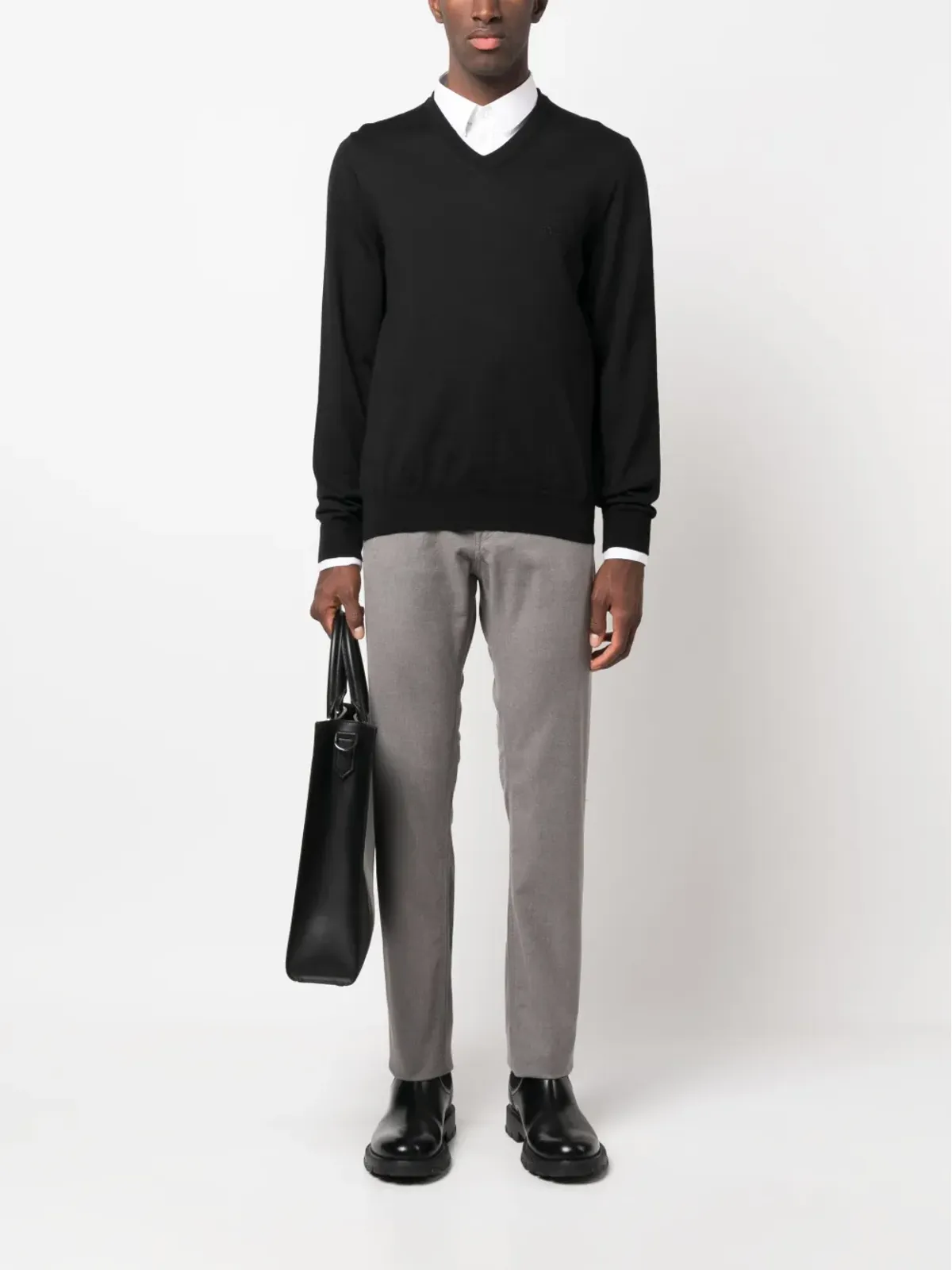 BOSS embroidered-logo V-neck jumper - Black - 画像2