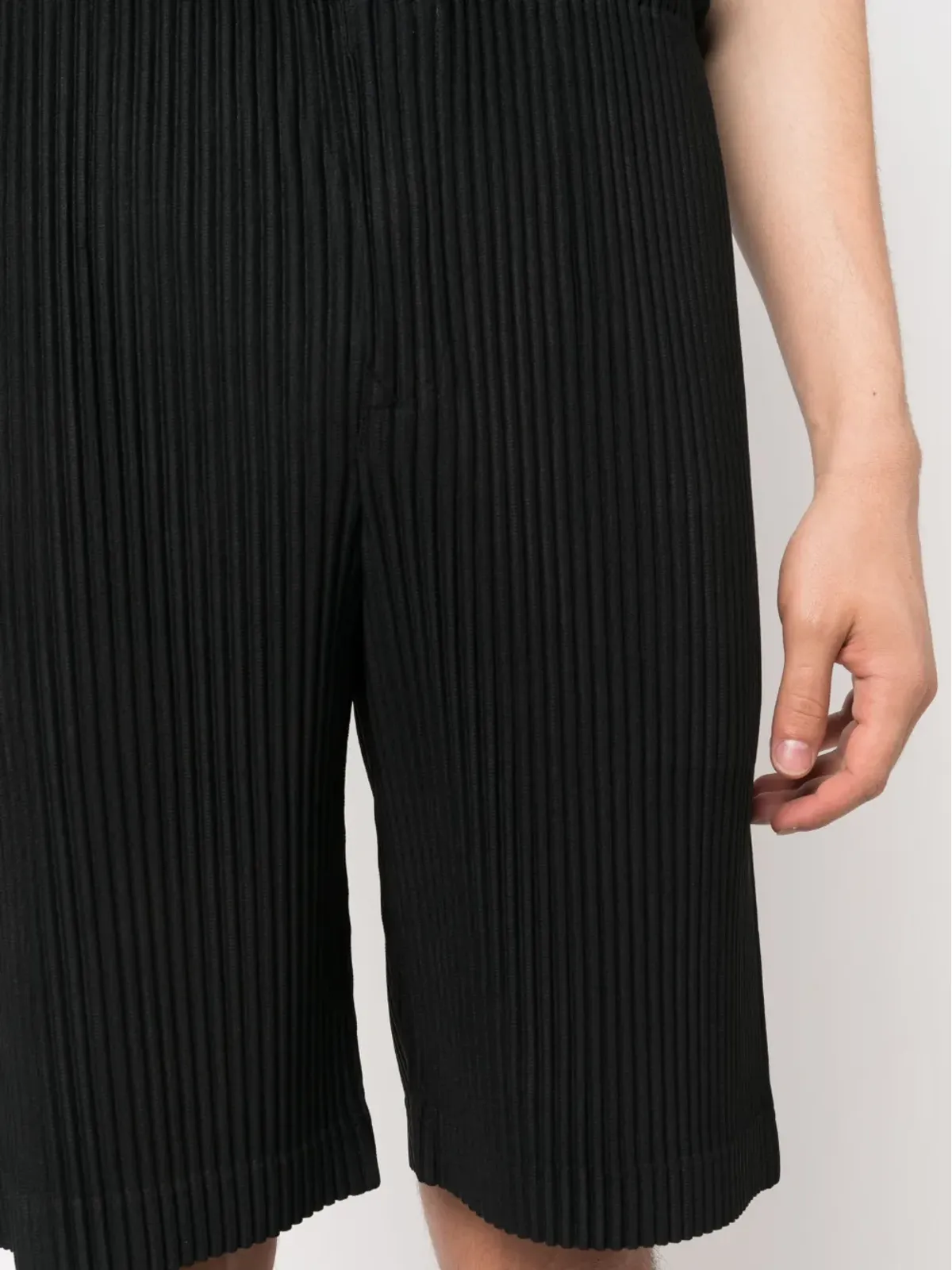 Homme Plissé Issey Miyake プリッセ・ストレートレッグ・ショーツ - 画像5