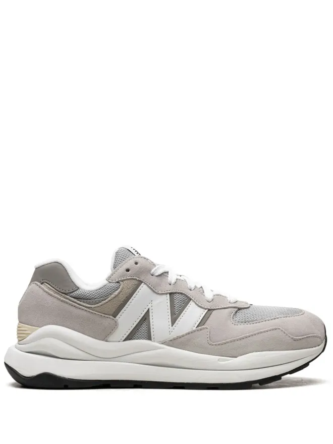 New Balance New Balance 57/40 グレー スニーカーの商品画像