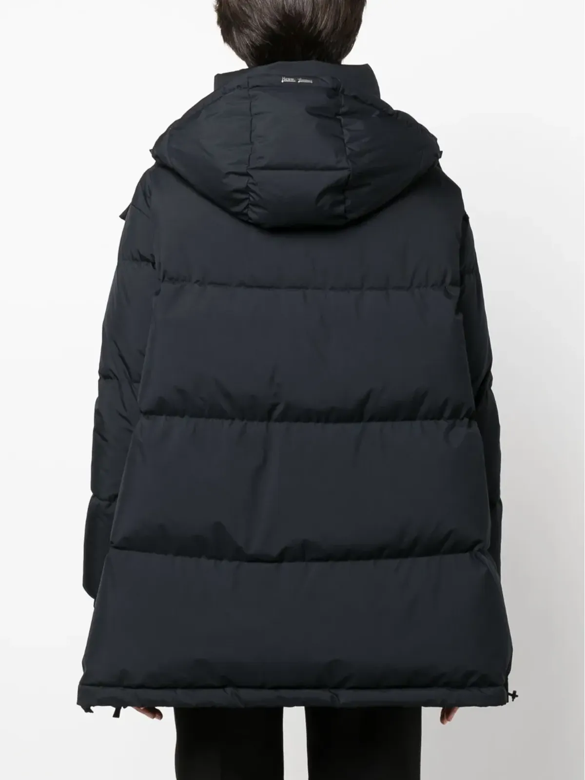Herno ショートAラインパディッドフードコート - 画像4