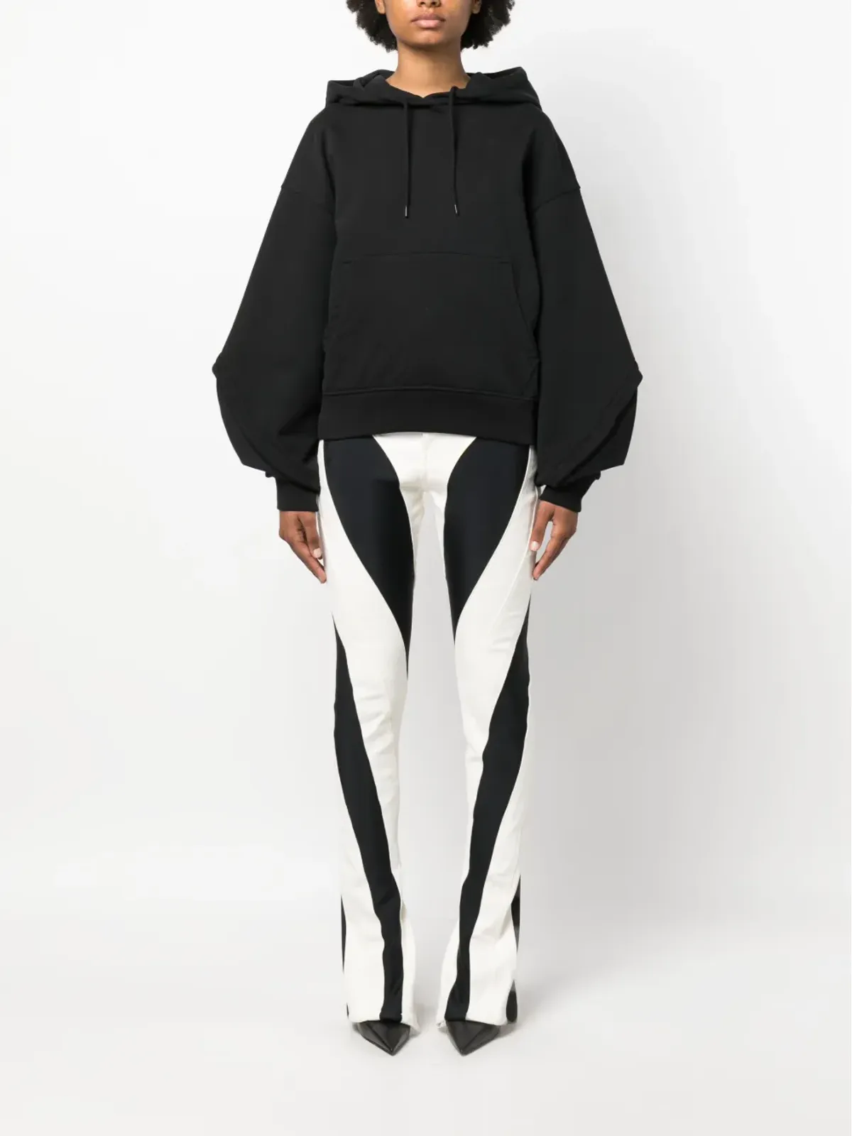Mugler バルーンスリーブ・ドローストリングフードパーカー（ブラック） - 画像3