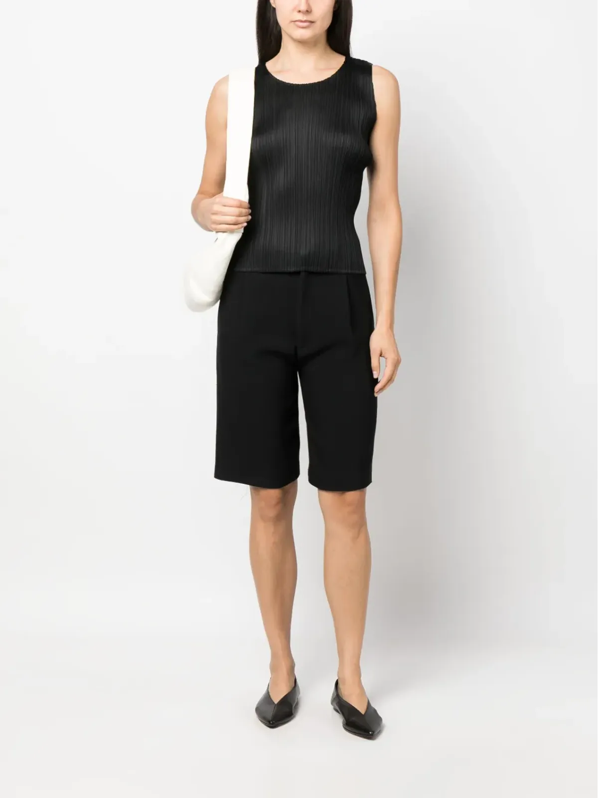 Pleats Please Issey Miyake プリーツスクープネック ベスト - 画像2