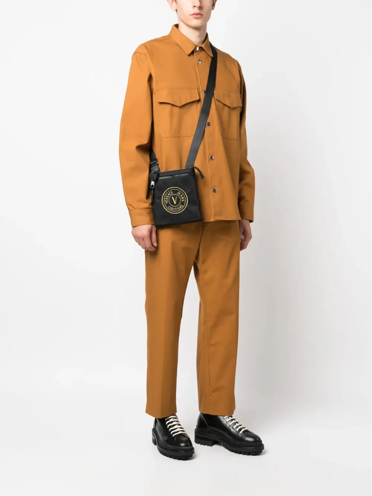 Versace Jeans Couture ロゴパッチ メッセンジャーバッグ - 画像2