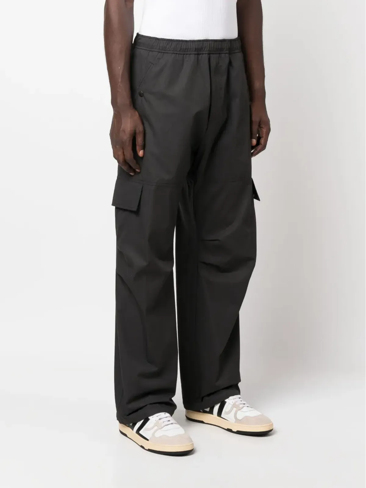 Moncler ロゴパッチ コットン カーゴパンツ - 画像3