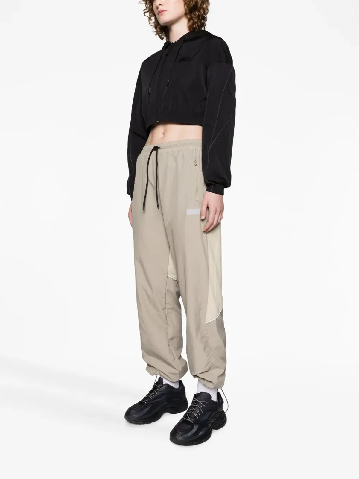 Reebok LTD フード付きクロップドトラックジャケット - ブラック - 画像2