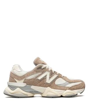 New Balance 9060 Driftwood スニーカー ブラウン - サムネイル1
