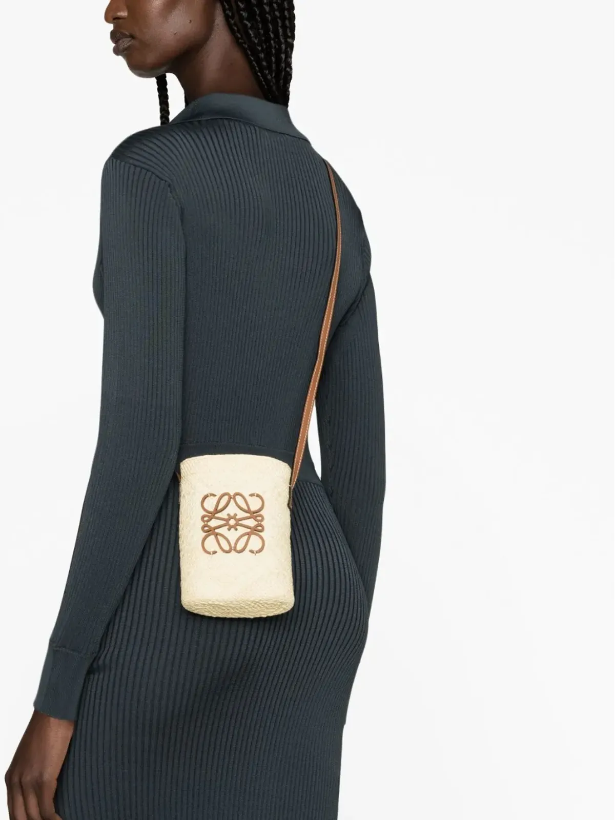 LOEWE アナグラム・プレーク ラフィア クロスボディバッグ - 画像3