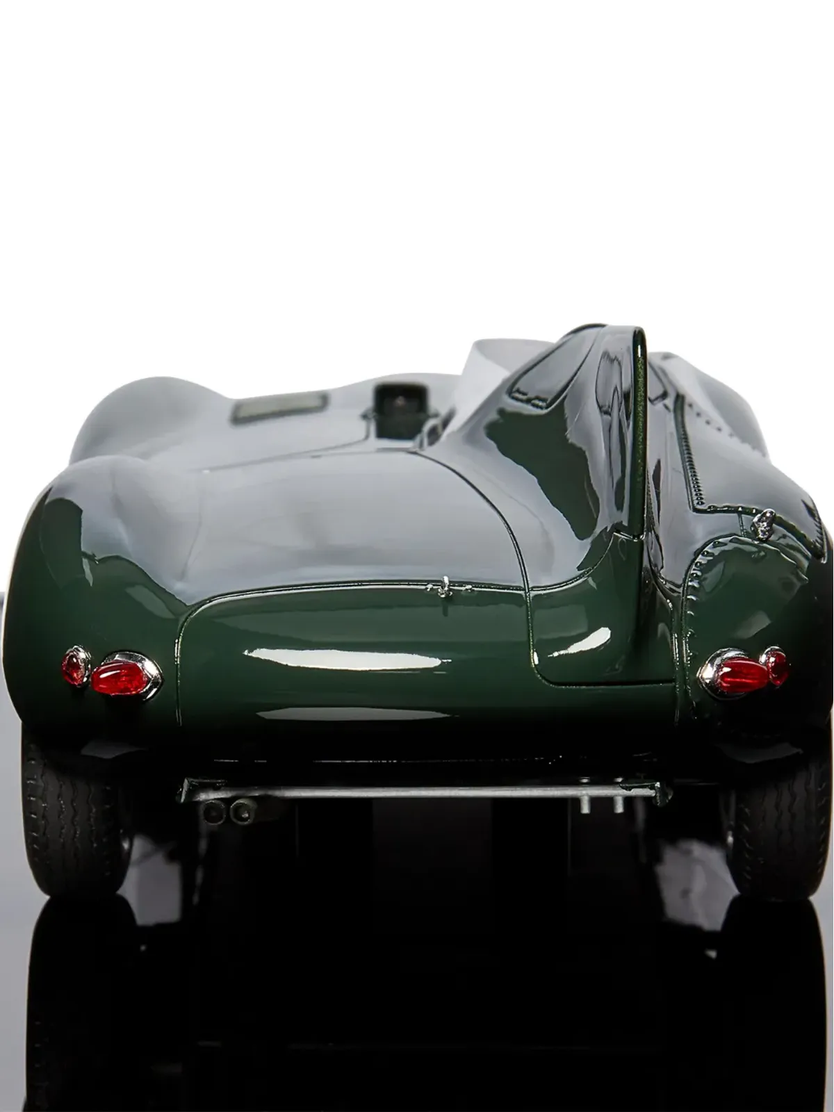 Ralph Lauren Home 1955 Jaguar XKD model car - Green - 画像5