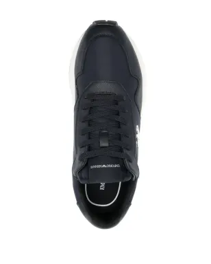 Emporio Armani ロゴアップリケ・パネルドスニーカー ブルー - サムネイル4