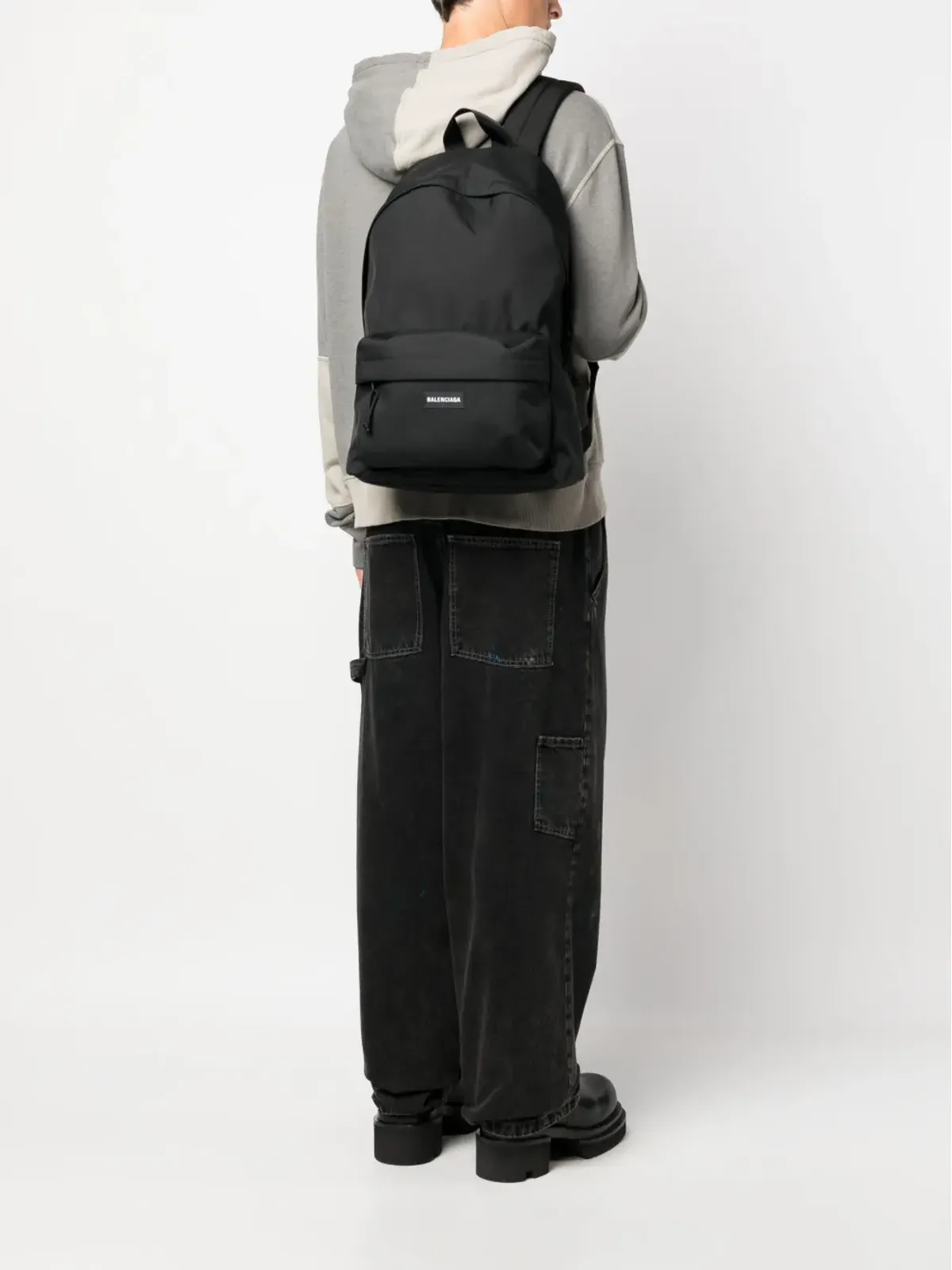 Balenciaga ロゴパッチ バックパック - 画像2