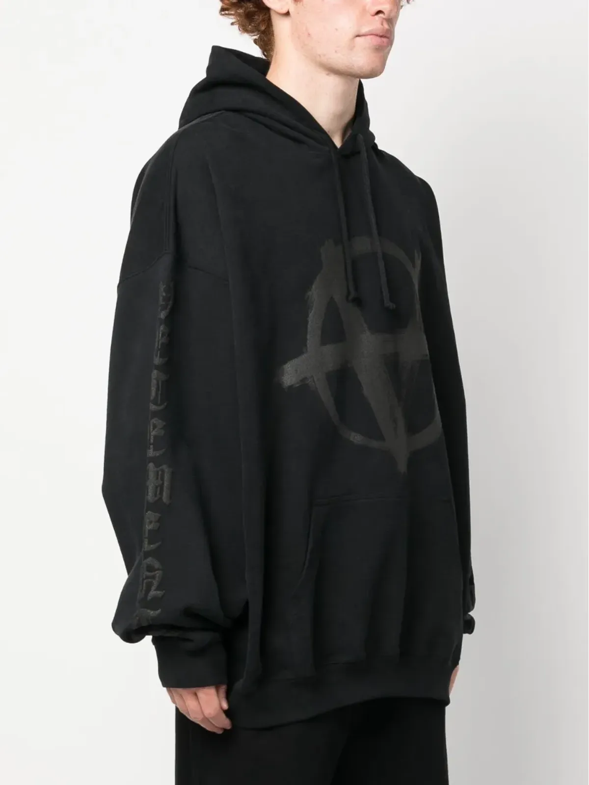 VETEMENTS グラフィックプリント コットン フーディ ブラック - 画像3