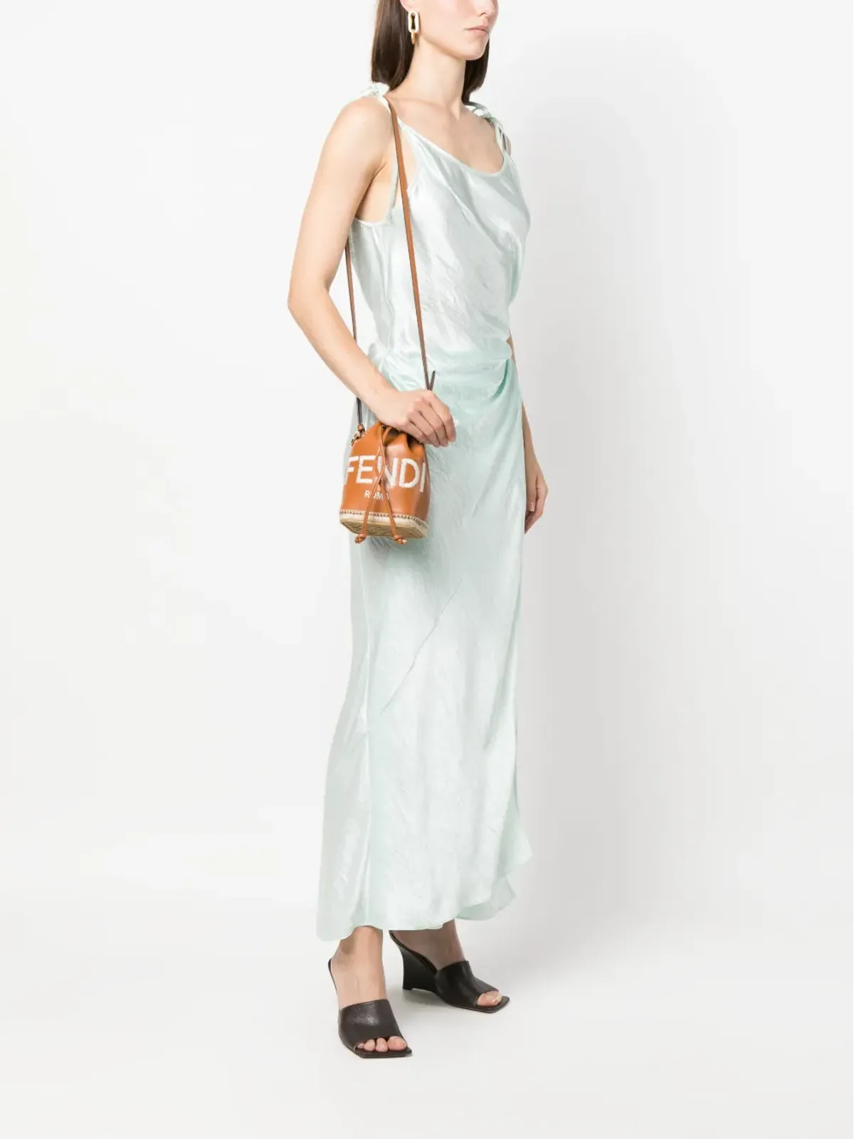 FENDI モン・トレゾール レザーバケットバッグ - 画像2