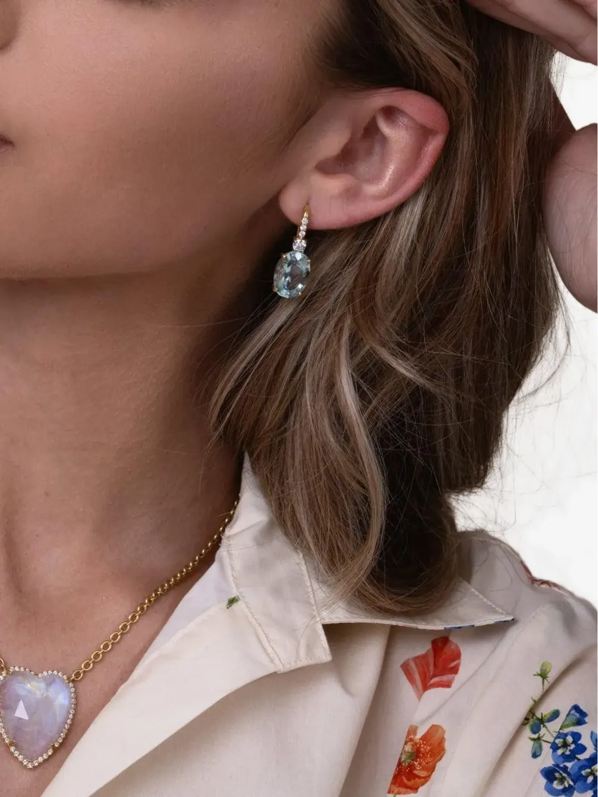 Irene Neuwirth 18Kイエローゴールド Gemmy Gem アクアマリンとダイヤモンド イヤリング - 画像2