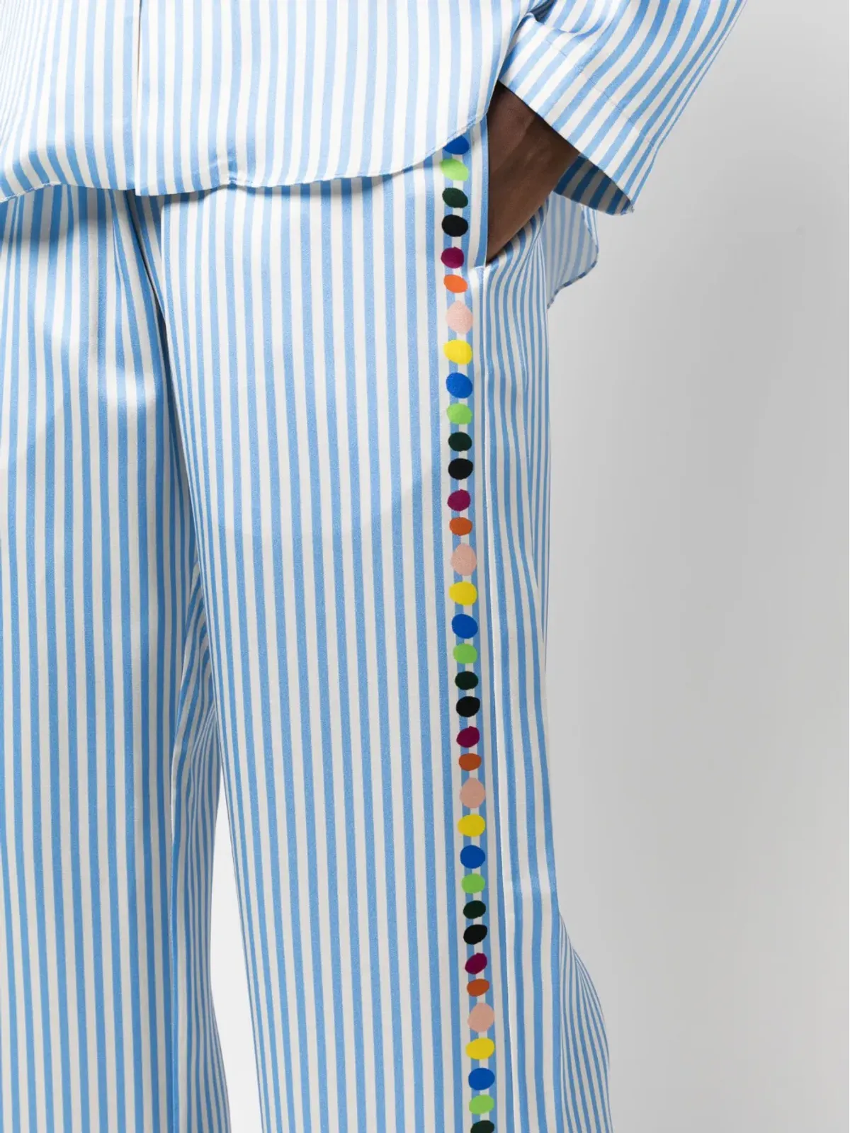 Mira Mikati x Javier Calleja ストライプ柄サテンパンツ - 画像5