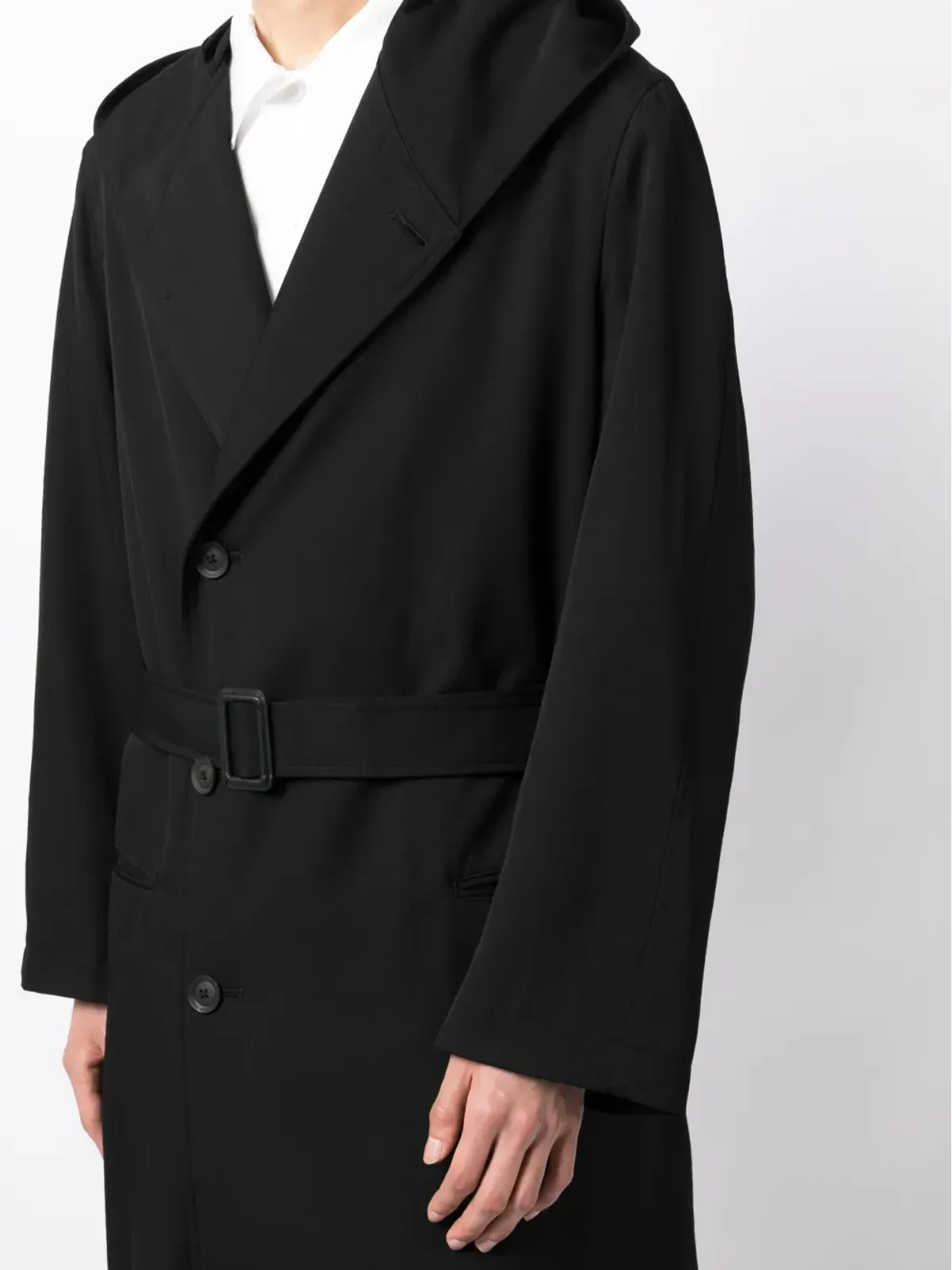 Yohji Yamamoto ベルト付きフード付きウールトレンチコート ブラック - 画像5