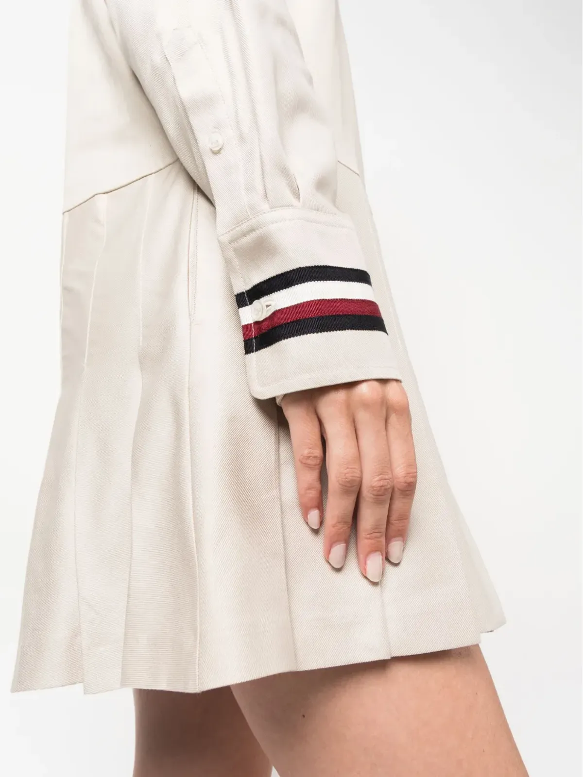 Tommy Hilfiger ロゴプレート付きプリーツドレス - 画像5