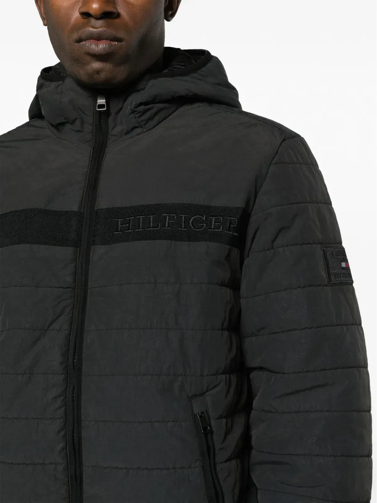Tommy Hilfiger ロゴ刺繍入りパディッドフード付きジャケット - ブラック - 画像5