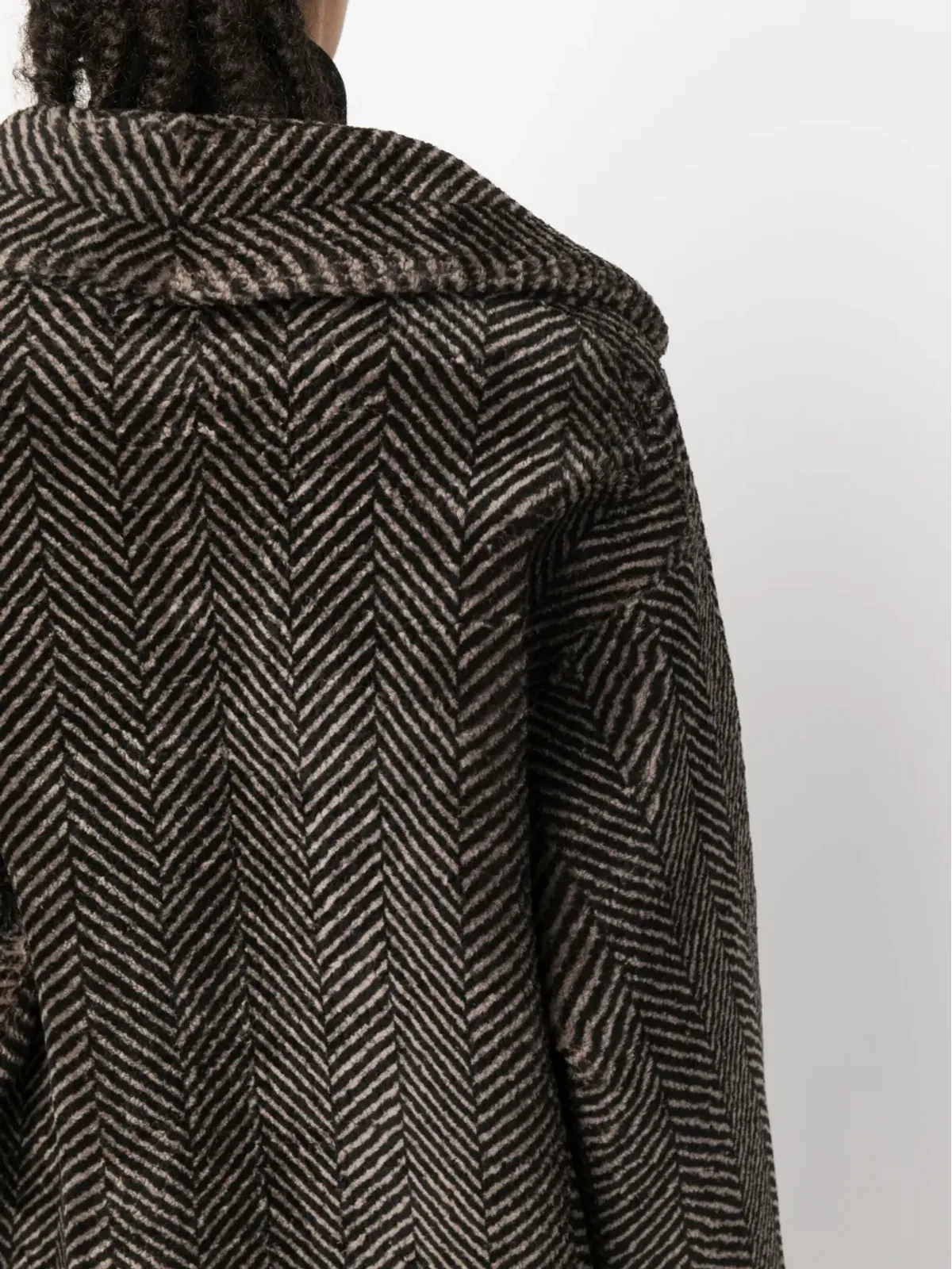 Manzoni 24 ヘリンボーン柄シープスキンコート - 画像5