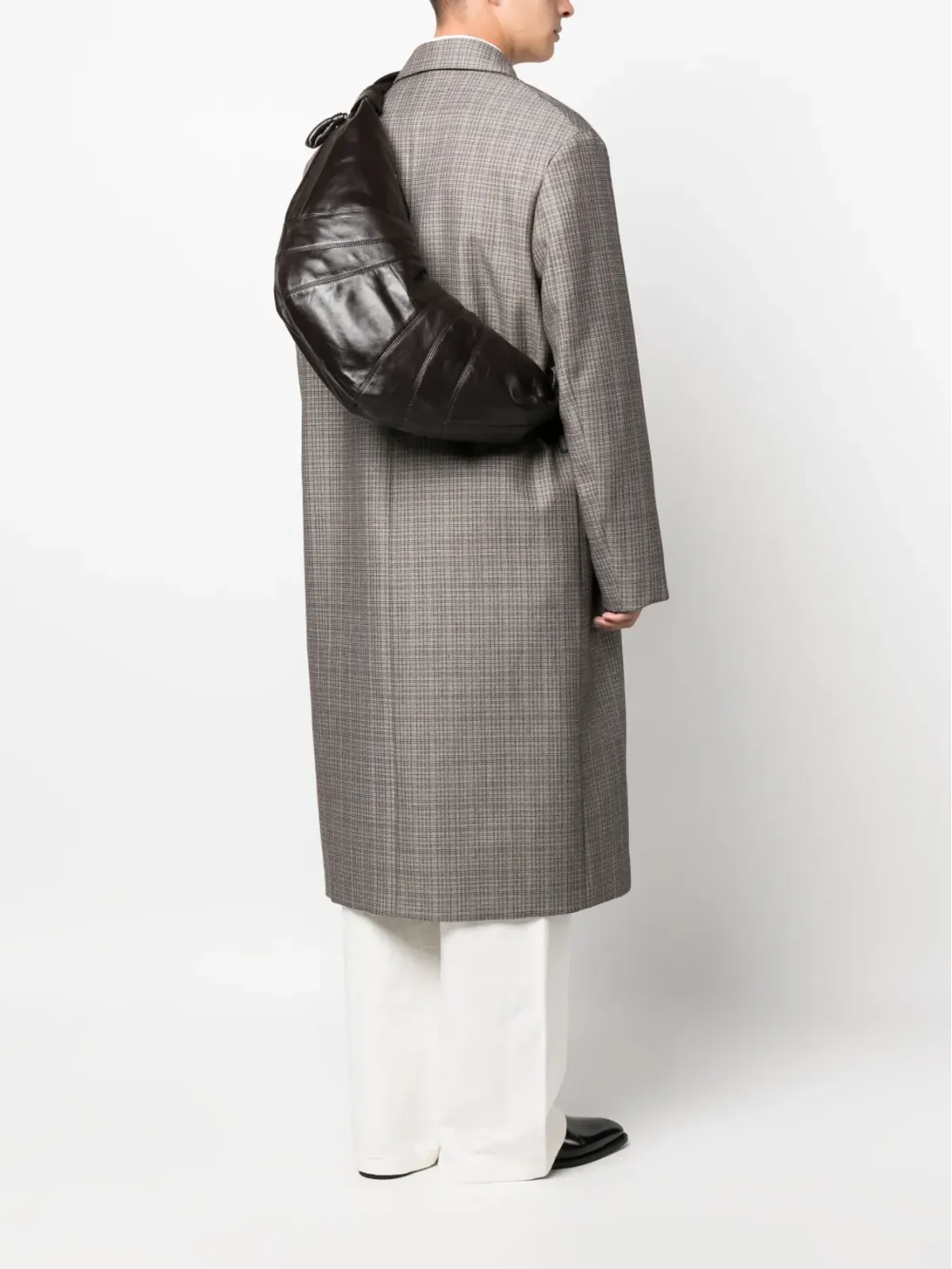 LEMAIRE クロワッサン型レザー ショルダーバッグ - 画像2