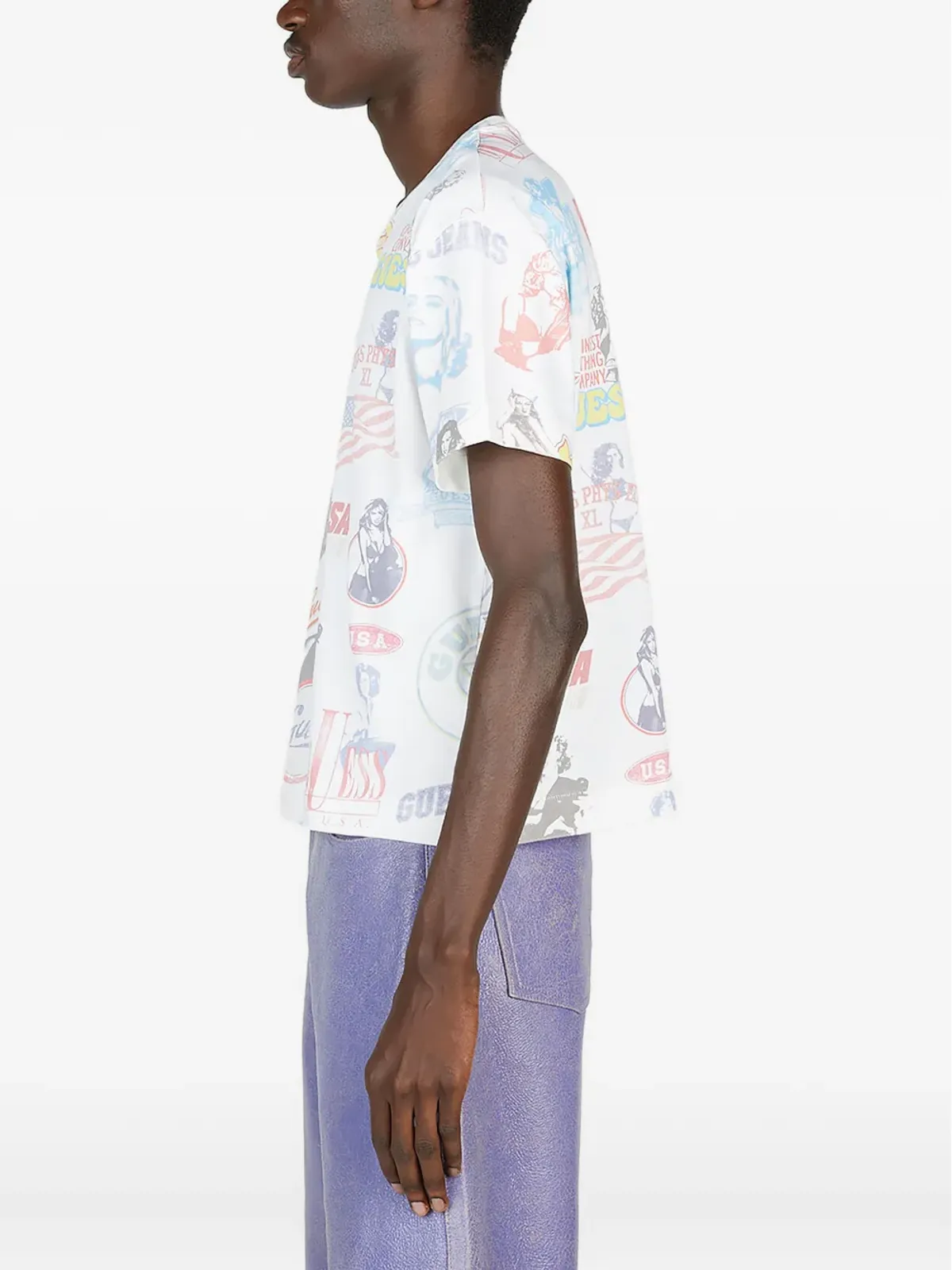 GUESS USA オールオーバープリントTシャツ - 画像3