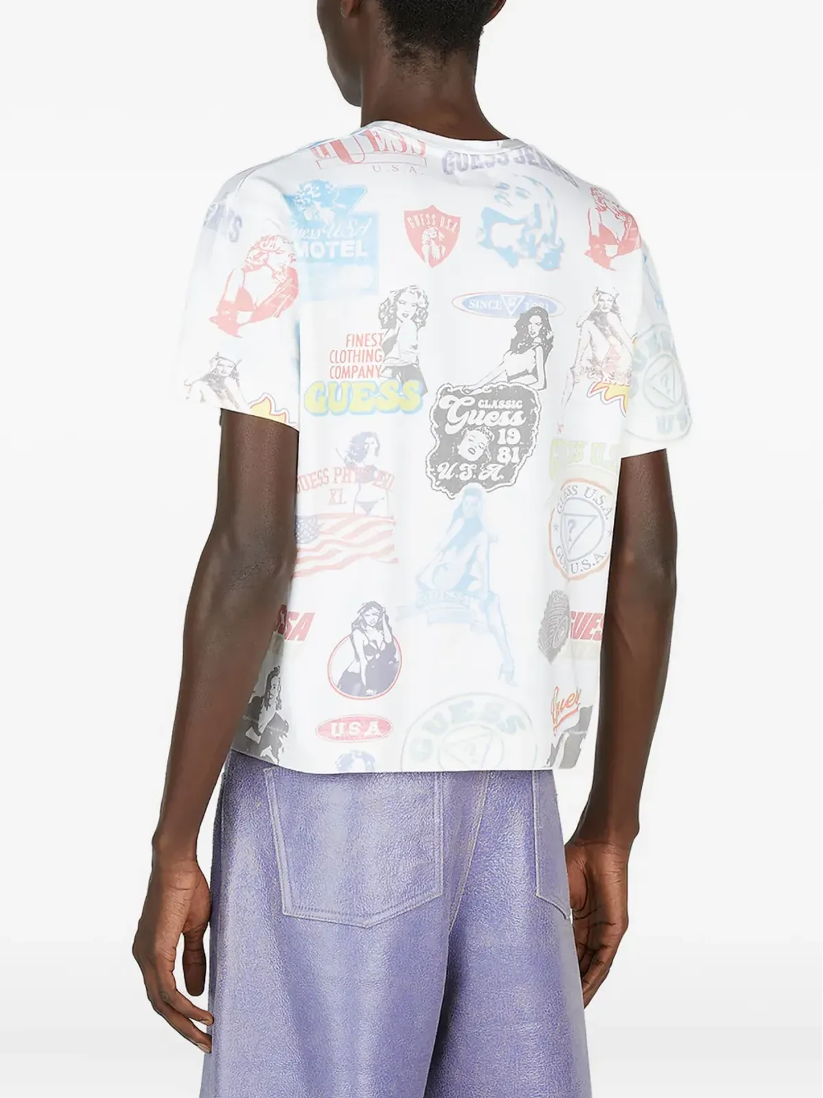 GUESS USA オールオーバープリントTシャツ - 画像4
