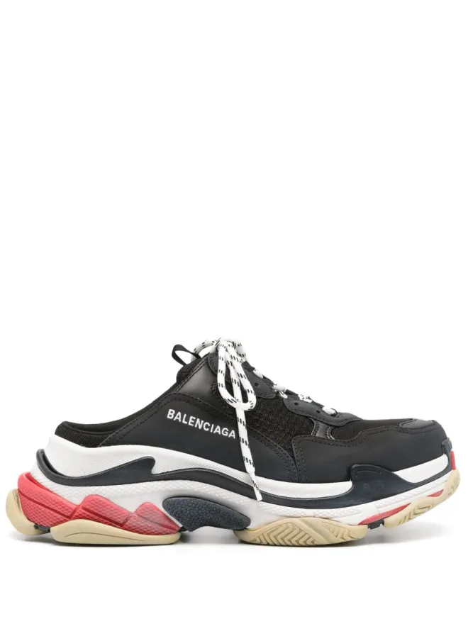 Balenciaga Balenciaga Triple S スニーカー - ブラックの商品画像