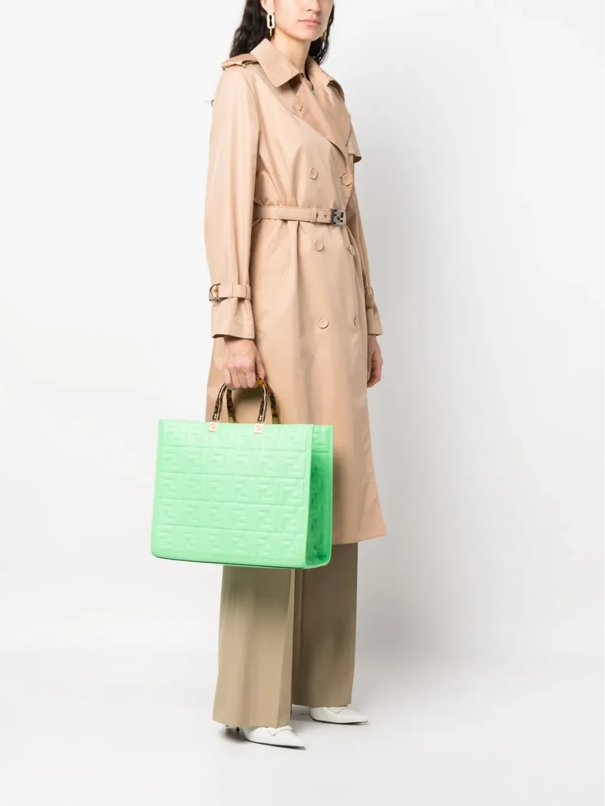 FENDI FFロゴエンボストートバッグ - 画像2