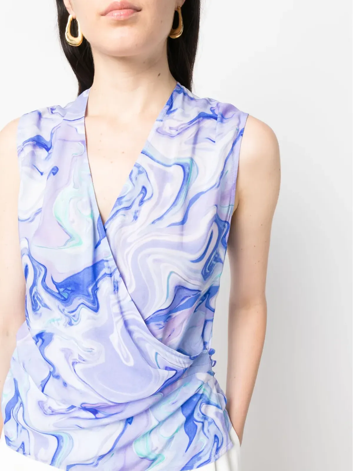 BCBG Max Azria マーブル柄ノースリーブブラウス - ブルー - 画像5