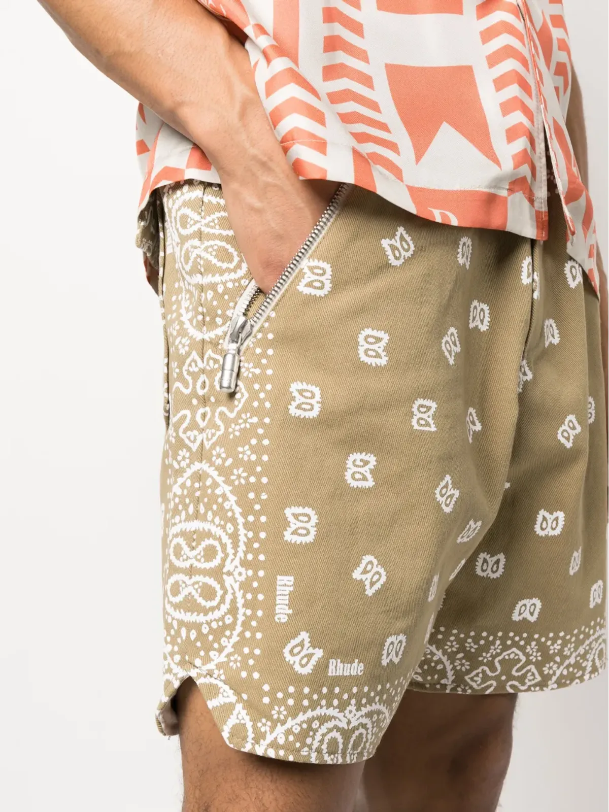 RHUDE bandana-print cotton shorts - Brown - 画像5