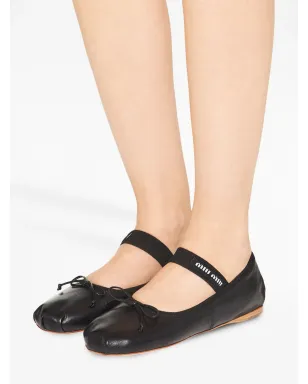 Miu Miu ロゴパッチ バレリーナシューズ - サムネイル5