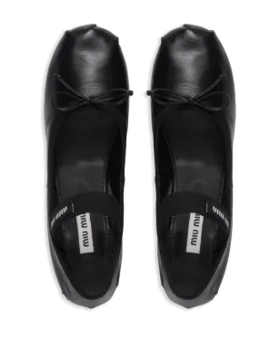 Miu Miu ロゴパッチ バレリーナシューズ - サムネイル4