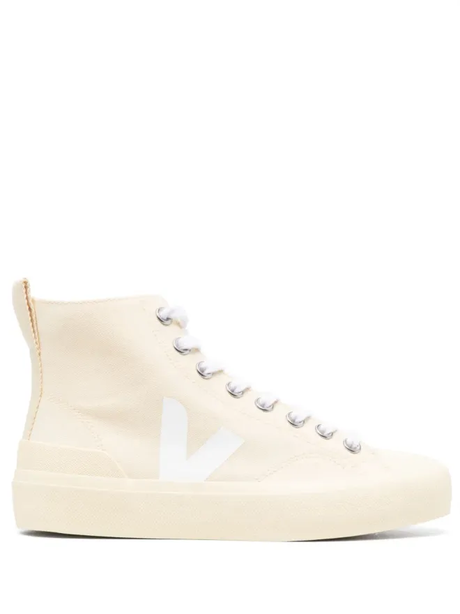 Veja VEJA ロゴパッチスニーカーの商品画像
