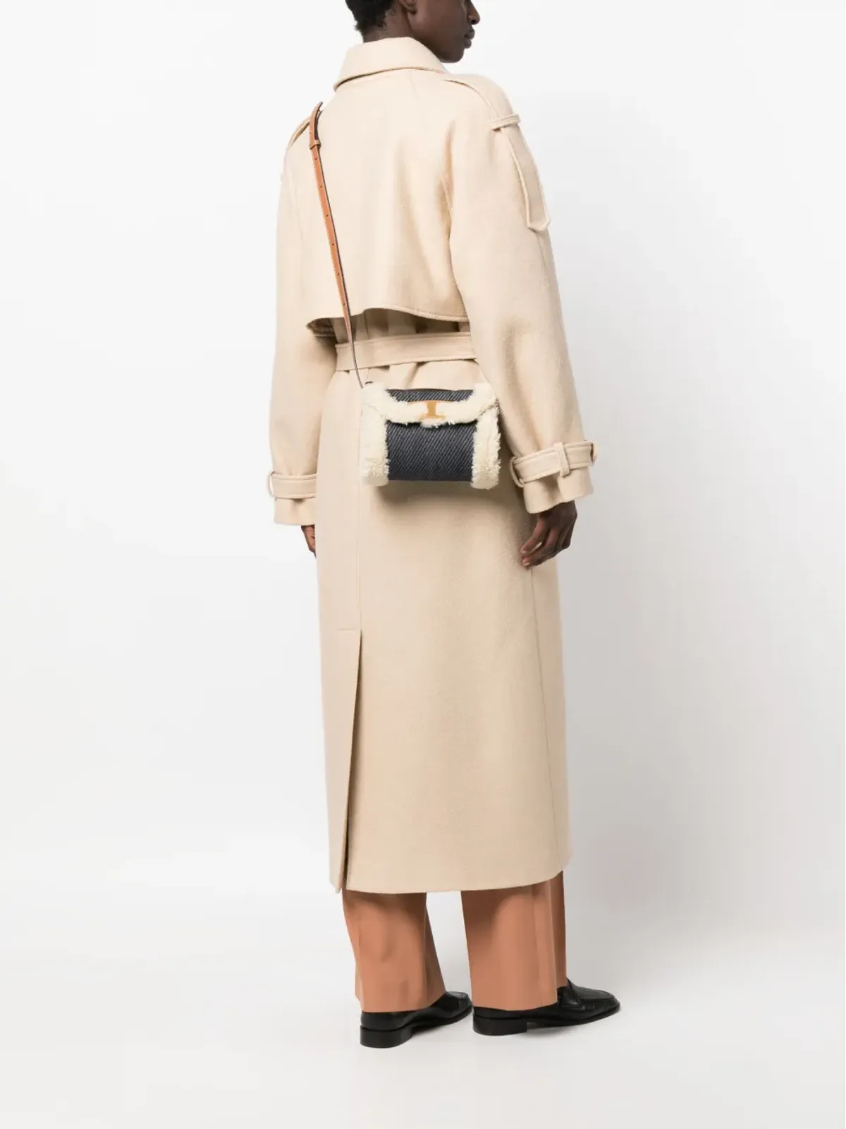Tod's シアリングデニム ミニバッグ - 画像2