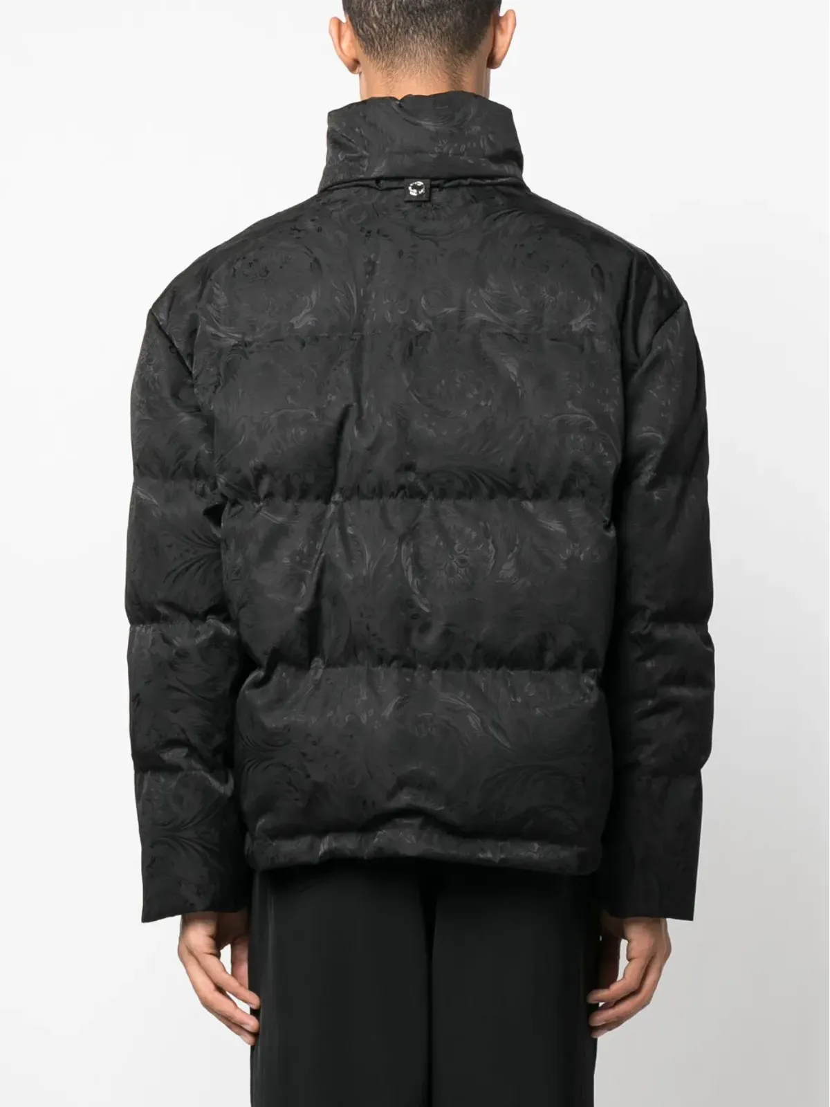 Versace バロッコ シルエット ジャカード ダウンジャケット - 画像4