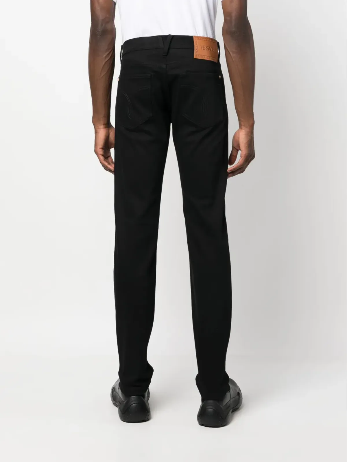 Versace ミッドライズ スリムフィット ジーンズ - 画像4