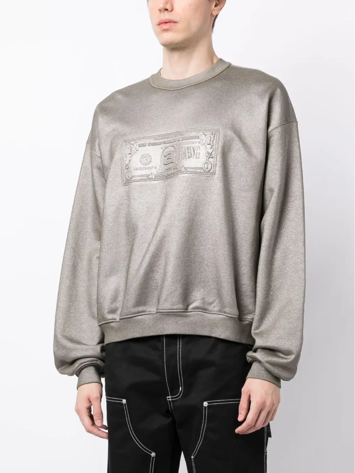 Alexander Wang ロゴエンボス メタリック仕上げ スウェットシャツ（グレー） - 画像4