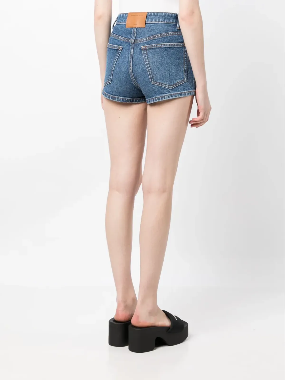 Alexander Wang ミッドライズデニムスコート - 画像4