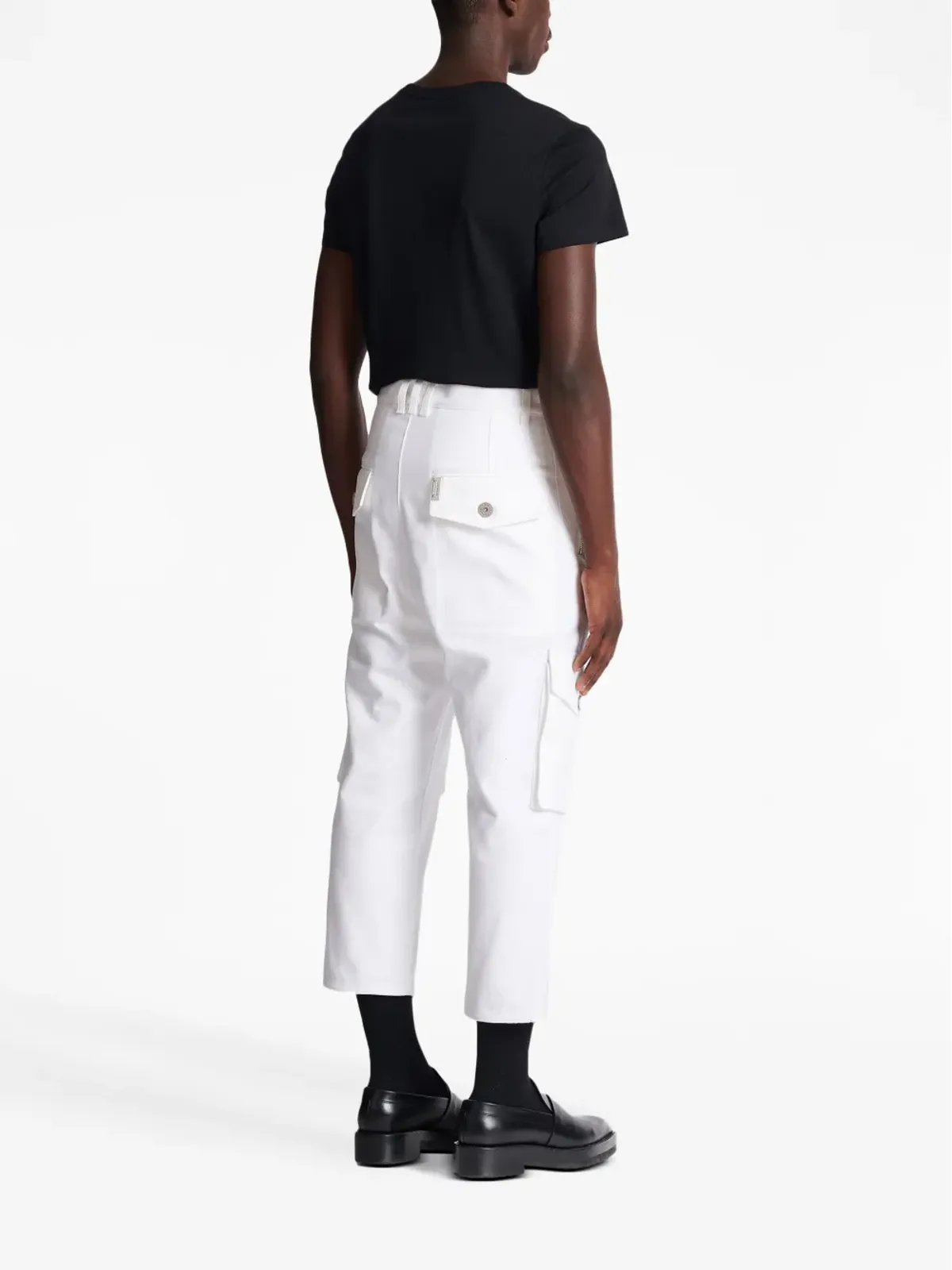 Balmain ロゴプレート カーゴスタイル クロップドパンツ - 画像4