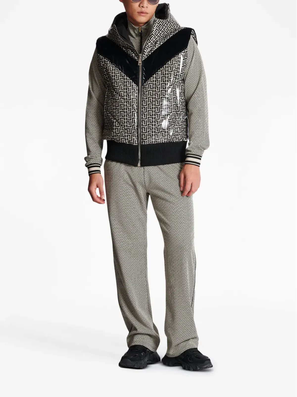 Balmain モノグラムプリント パファー ジレ - 画像2